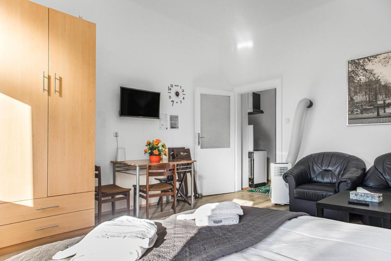 ウィーンCozy 1Br Apt. Near Millenium Tower & Danube Riverアパートメント エクステリア 写真