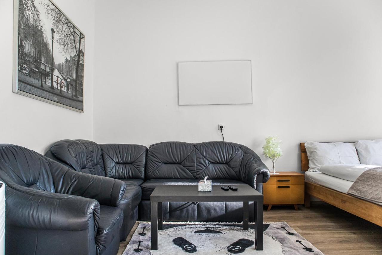 ウィーンCozy 1Br Apt. Near Millenium Tower & Danube Riverアパートメント エクステリア 写真